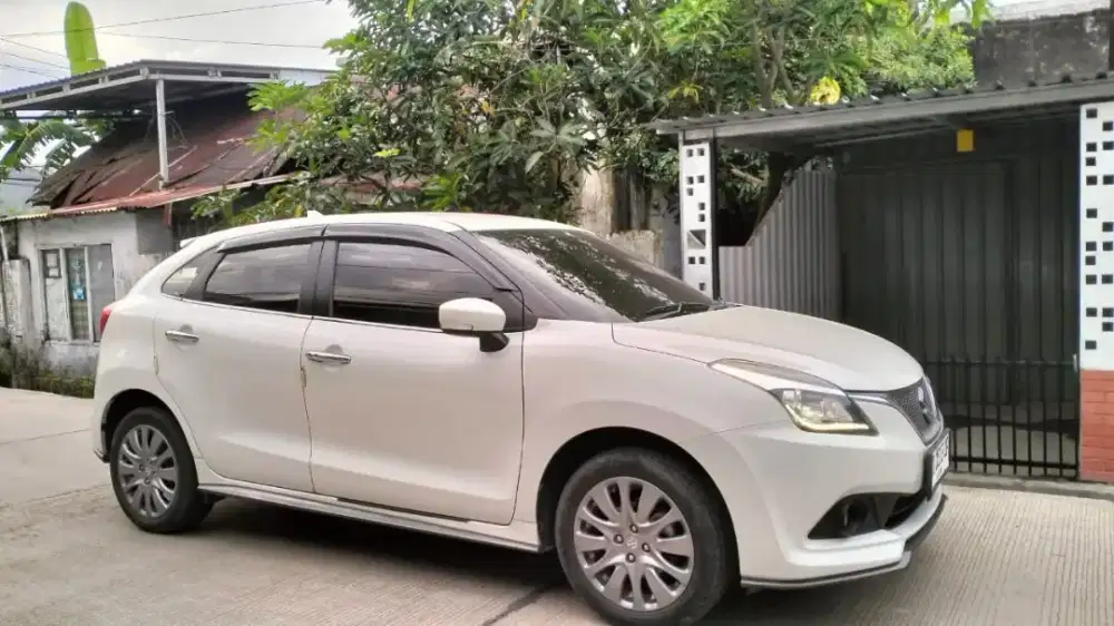 Dijual Cepat Mobil Suzuki Baleno