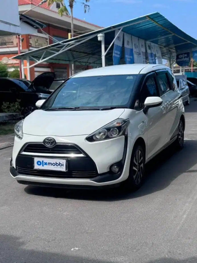 Toyota Sienta 1.5 V Bensin AT 2016 Putih (GV)