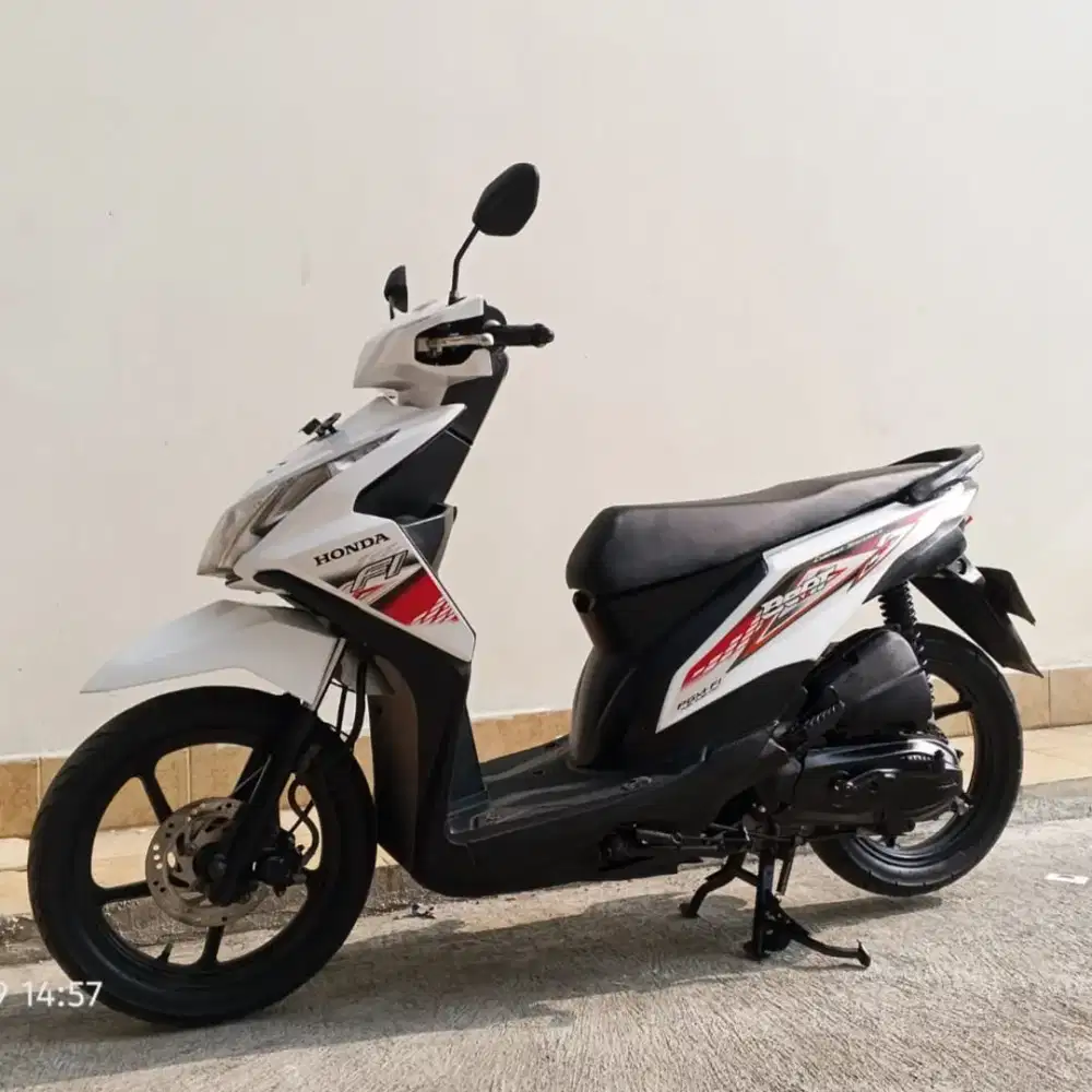 HONDA BEAT FI TAHUN 2014 CASH ONLY