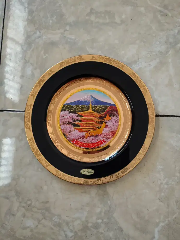 Piring Hias Jepang Chokin Art 24k Gold