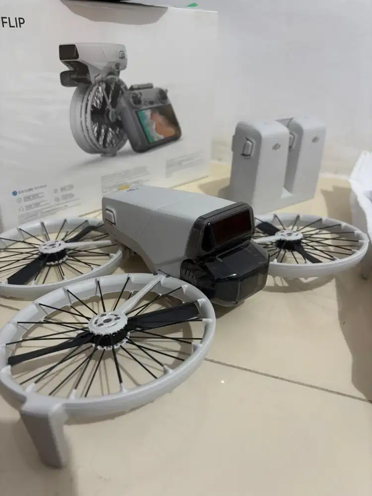 DIJUAL DJI FLIP RC 2 combo