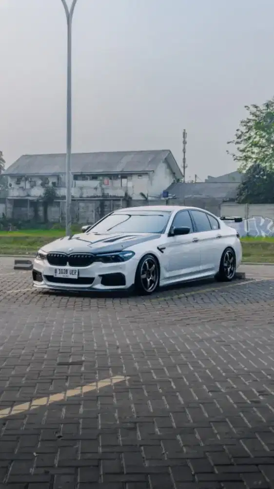 Juall murahh BMW 530i tahun 2018