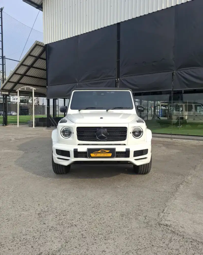 Mercedes-Benz G400d

2023