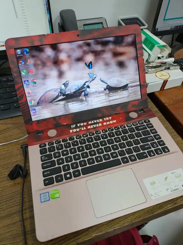 ASUS Vivobook Max X441U