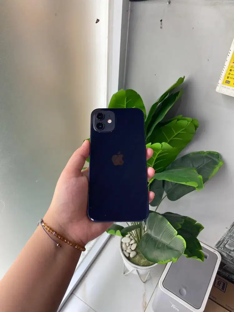 iPhone 12 64gb ex iBox