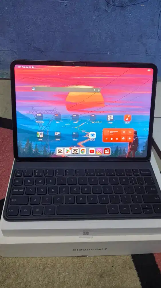 TABLET XIOAMI PAD 7 + KEYBOARD (MULUS & ADA BONUS)