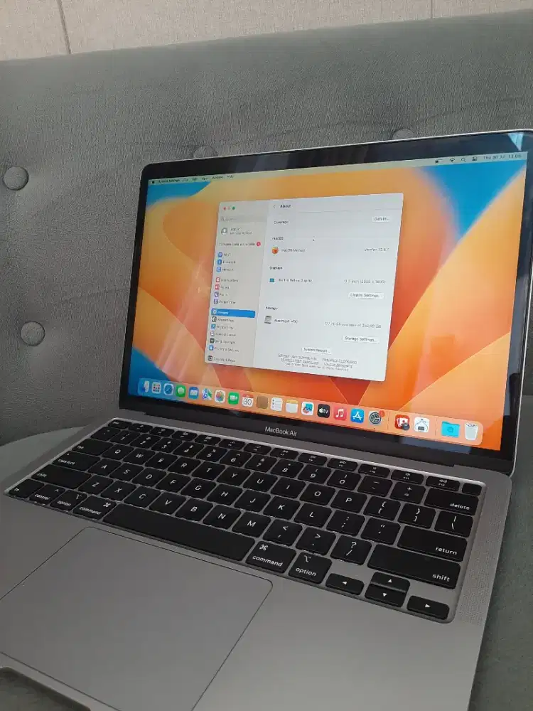 Macbook Air 2020 core i3