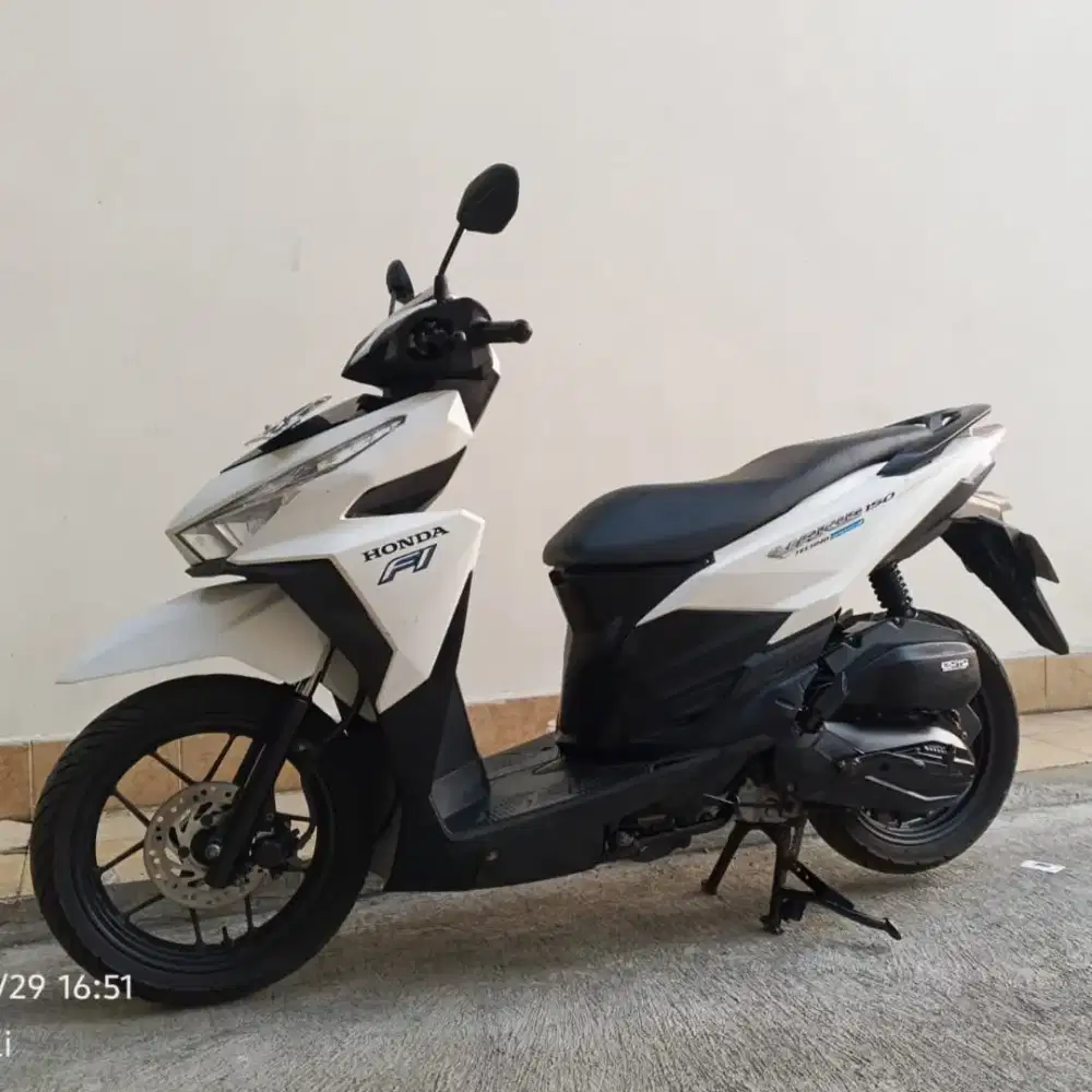 HONDA VARIO 150 OLD TAHUN 2015 CASH ONLY