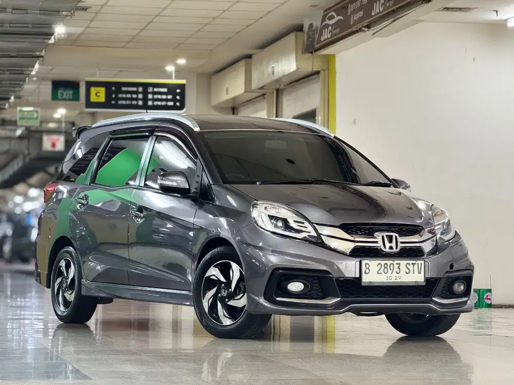Good condition !!! Honda mobilio Rs 1.5 2014 matic bensin