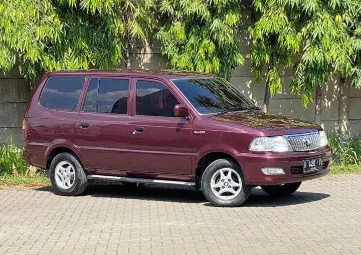 Toyota Kijang 2003 Bensin
