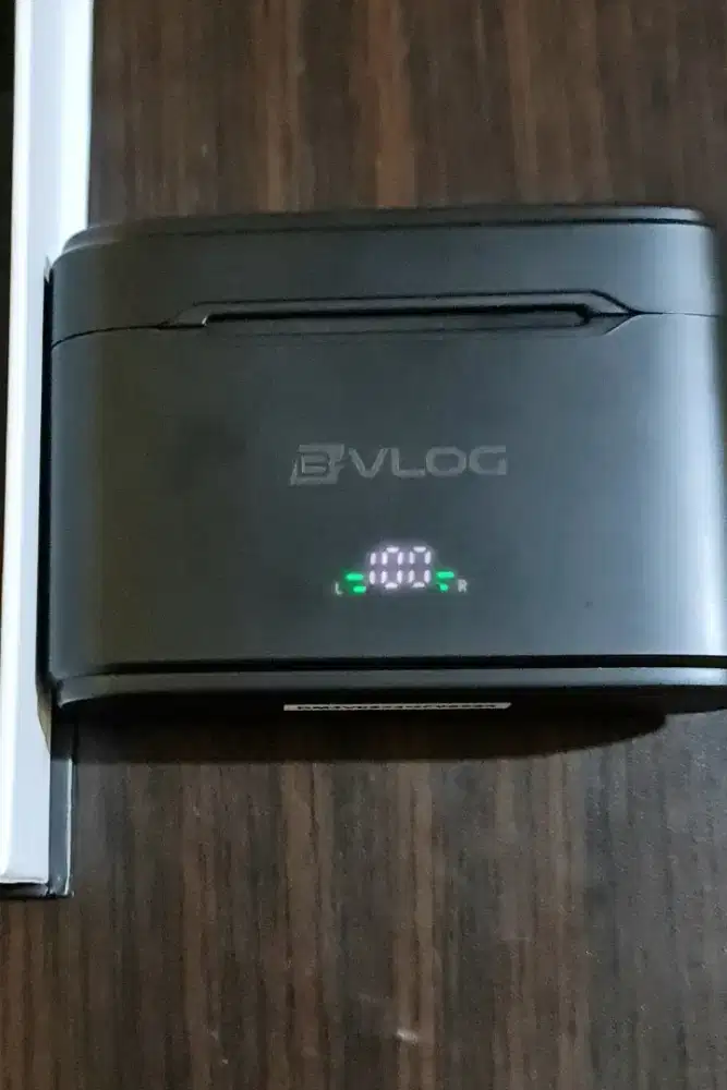 BRICA  B-VLOG M4 Dual Wireless Microphone