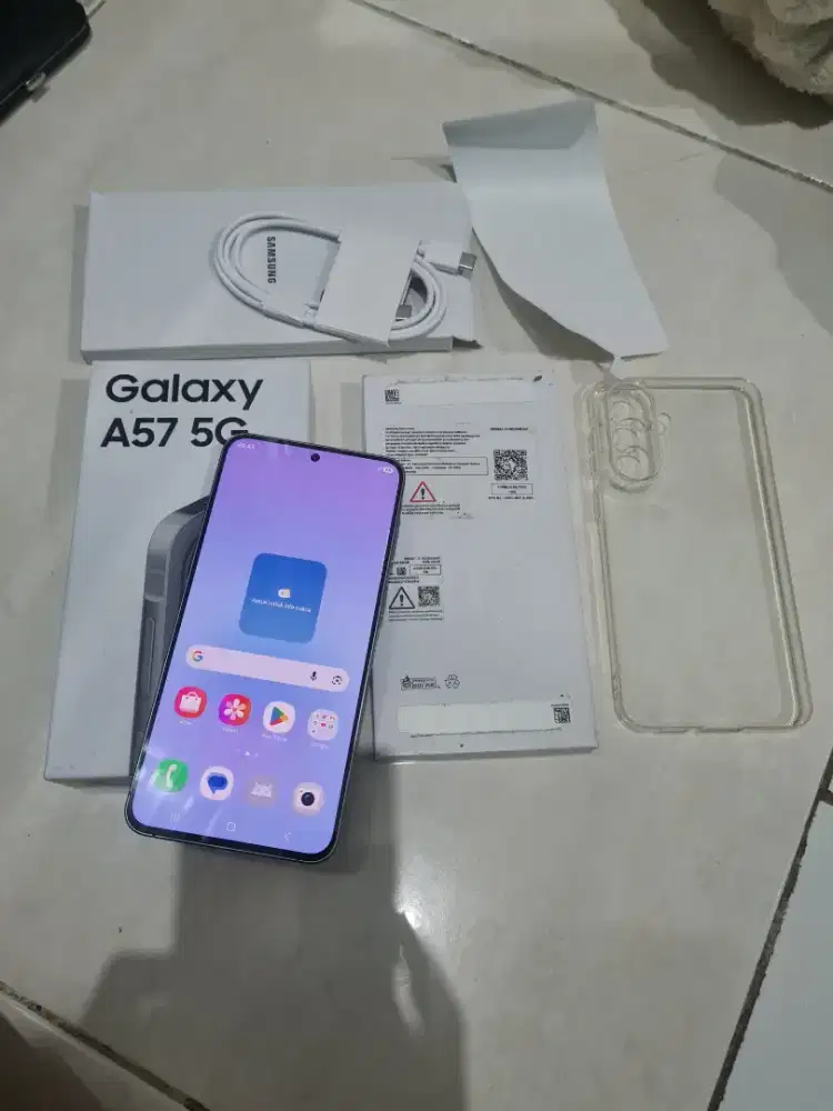 Samsung galaxy A57 5G 8/256 sein Fullset no minuss