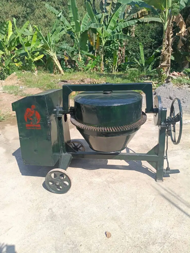 Jual Mesin Mixer Cor Beton Iron Globe Mulus Siap Pakai