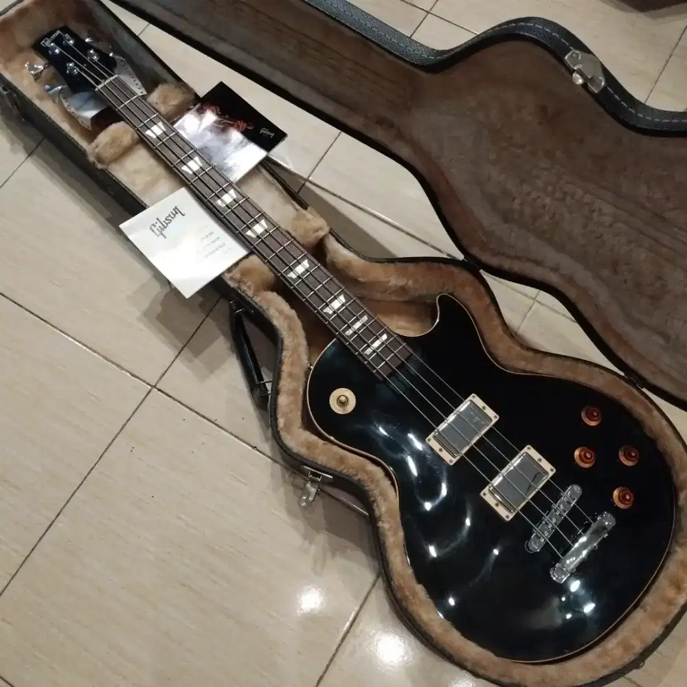 Bass Gibson lespaul standart black 2011 made In USA Ebony