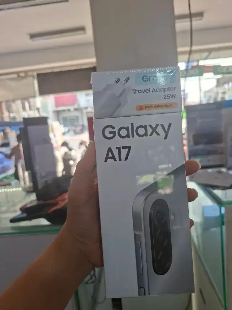 Samsung a17 8/128gb