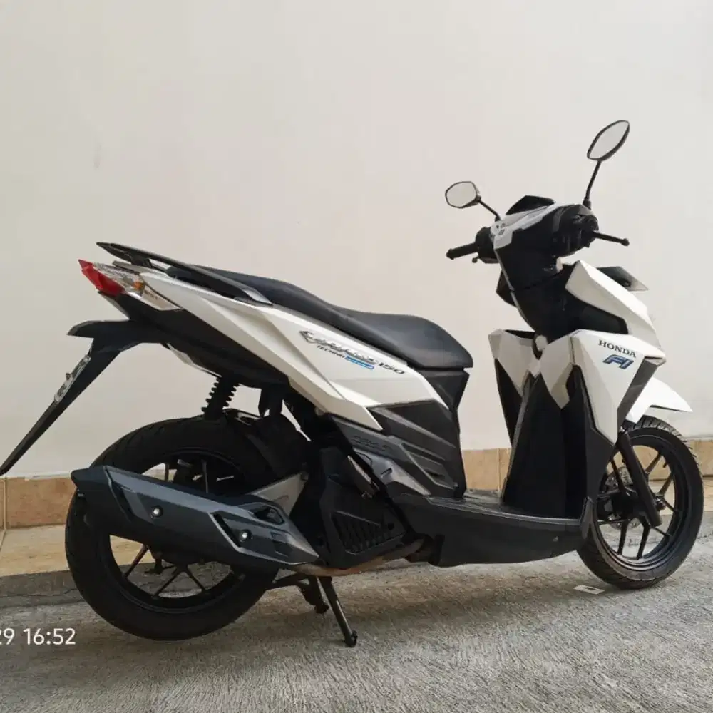 HONDA VARIO 150 OLD TAHUN 2015 CASH ONLY