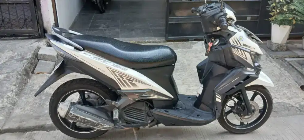 YAMAHA XEON 125