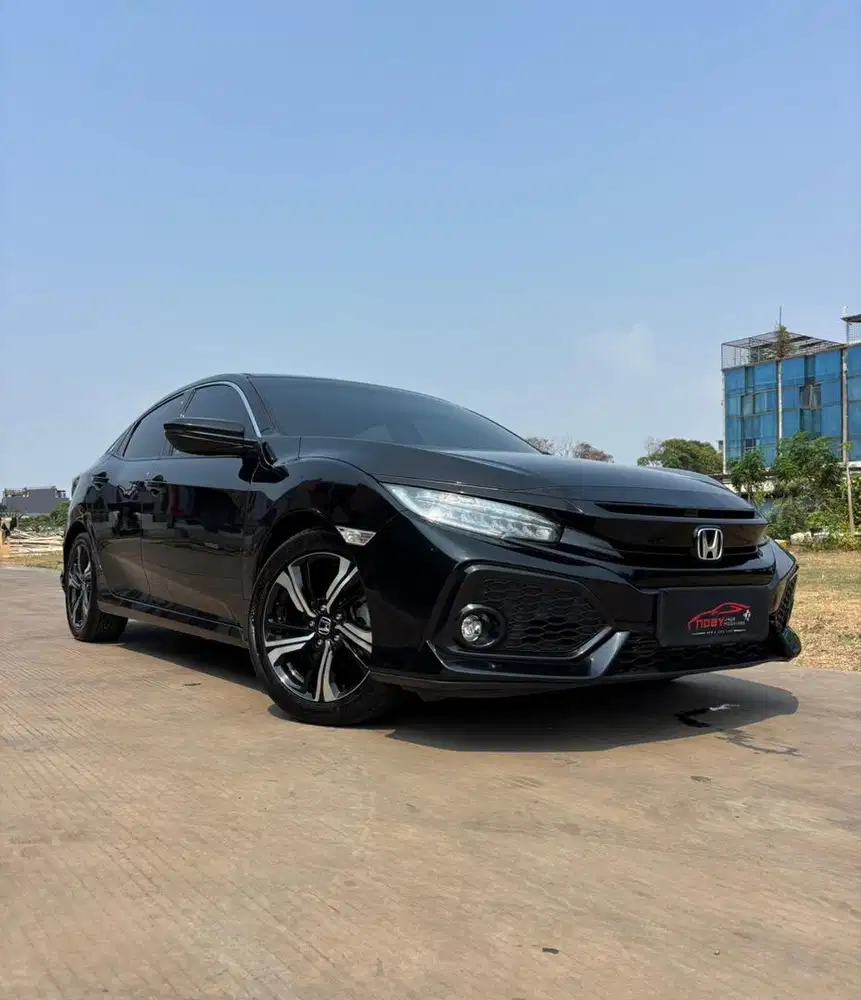 Honda Civic Turbo 1.5 Hatchback ES CVT 2018 Automatic (Hitam Metalik)