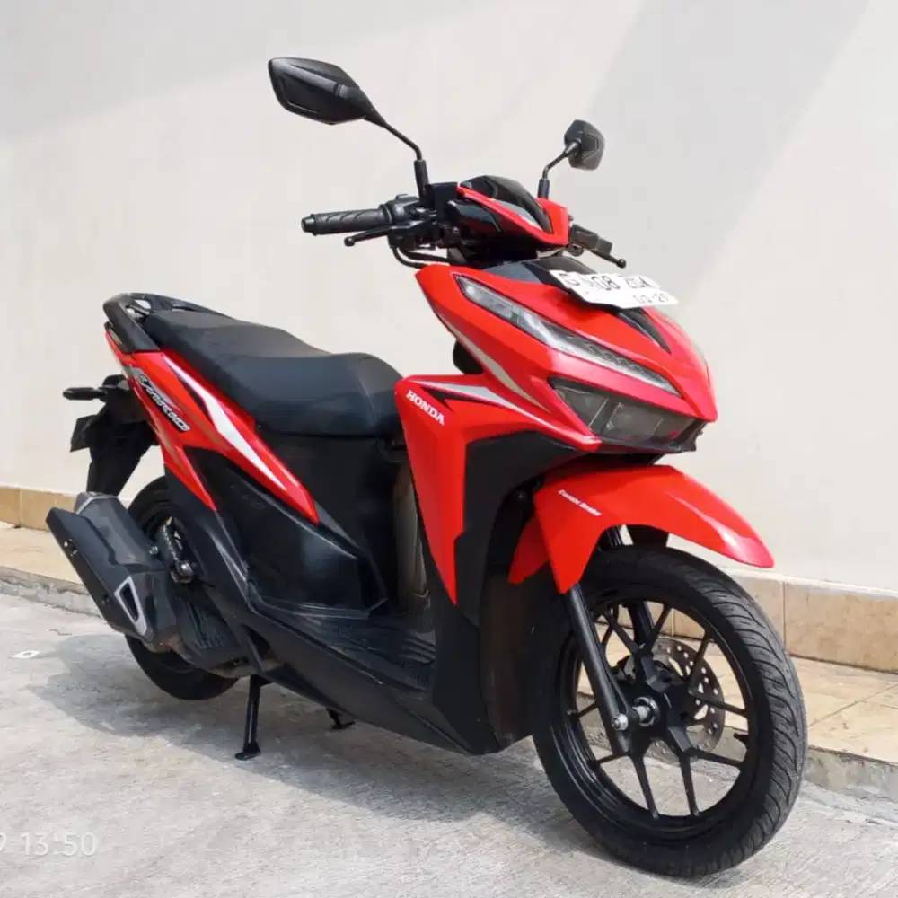 HONDA VARIO 125 CBS ISS LED TAHUN 2018 CASH / KREDIT MURAH DP 2.400