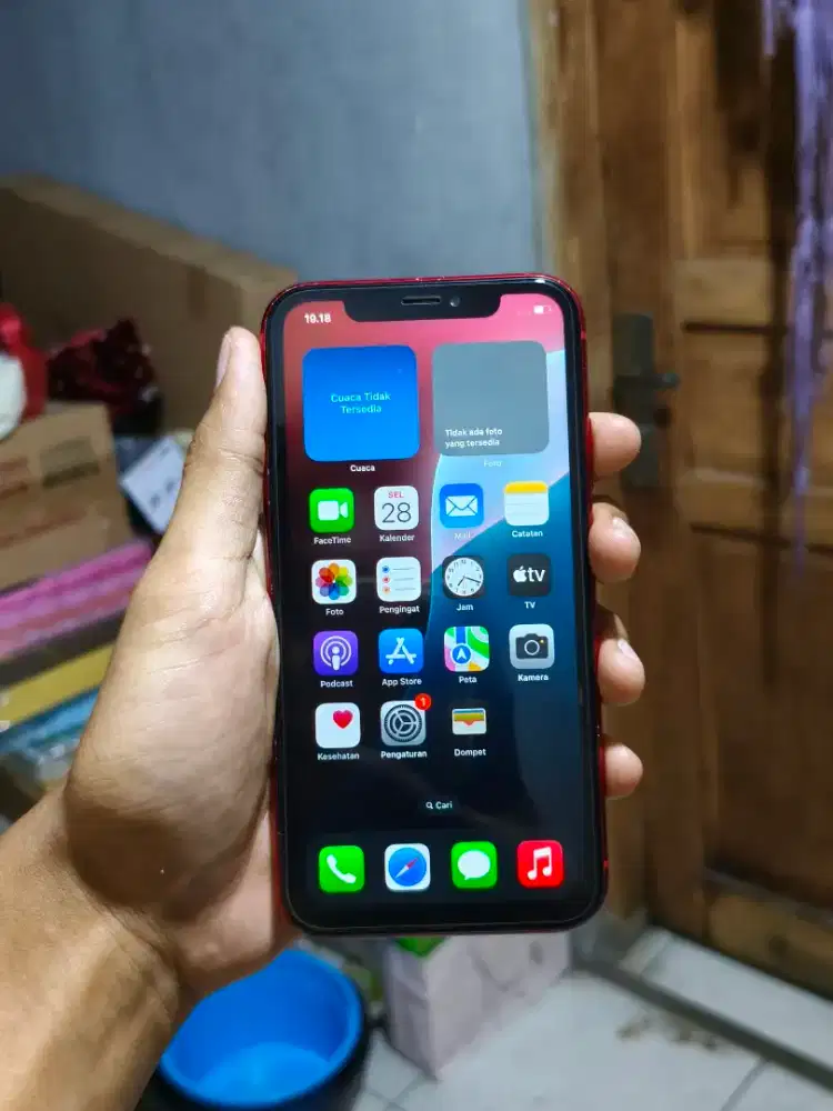 iPhone Xr 128gb whitelist