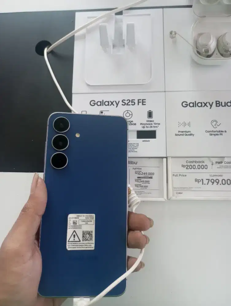 SAMSUNG GALAXY S25 FE (KREDIT HP)