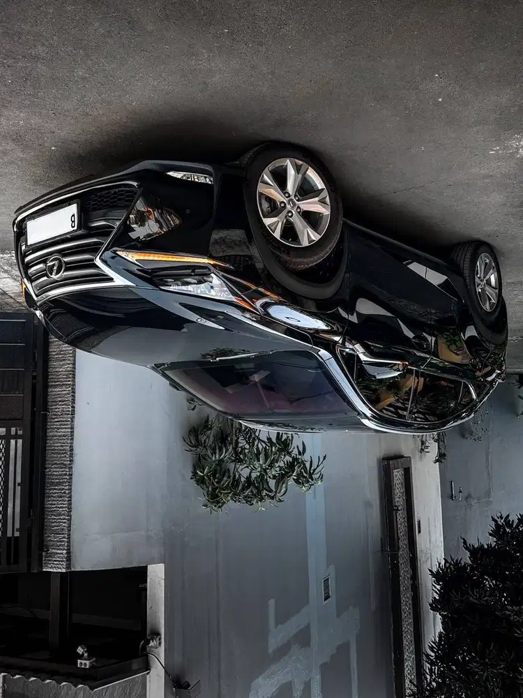 LEXUS NX200T Luxury 2015 Black Hitam BU LEXUS Turbo Sunroof 2014/2016