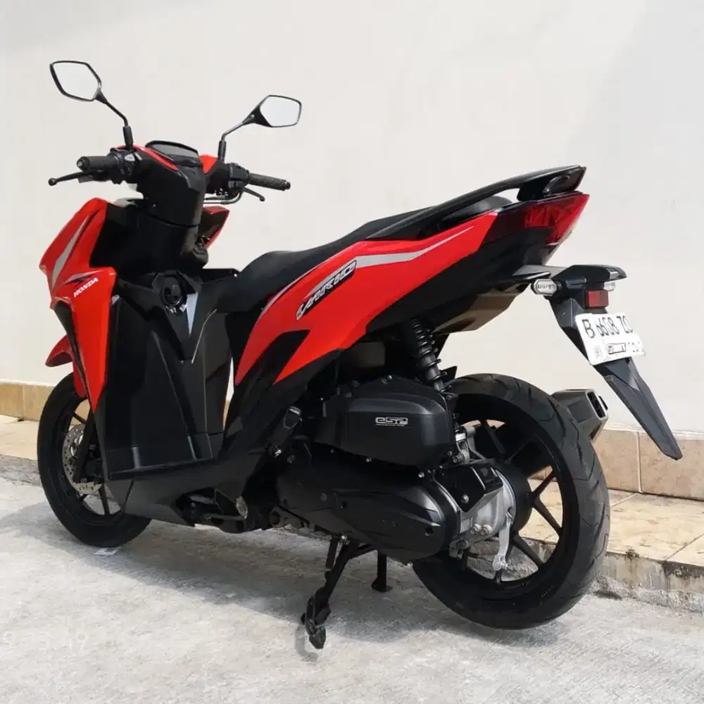HONDA VARIO 125 CBS ISS LED TAHUN 2018 CASH KREDIT MURAH DP 2.400