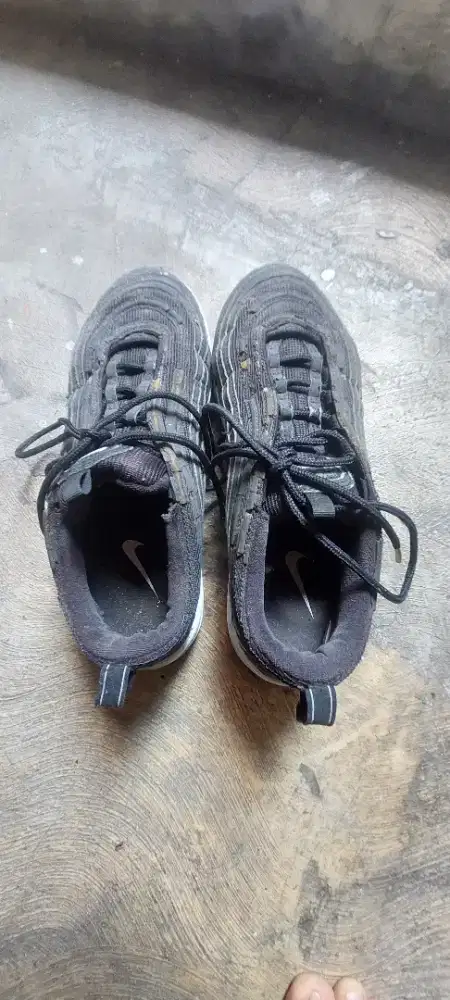 Dijual sepatu nike airmax 97