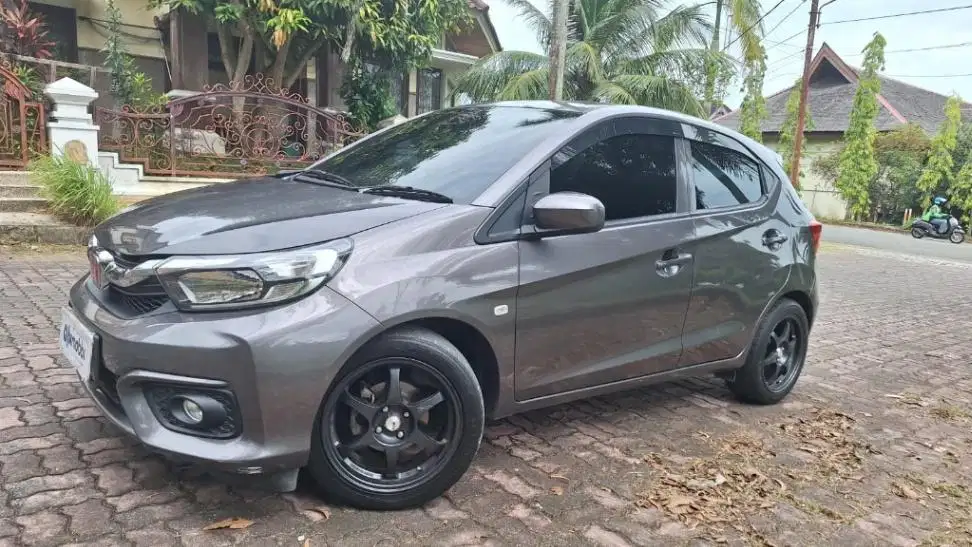 Low KM Honda Brio Satya 1.2 E Bensin-AT 2022 BHKF