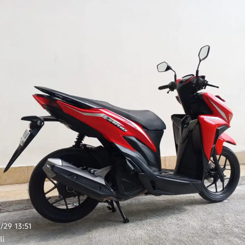 HONDA VARIO 125 CBS ISS LED TAHUN 2018 CASH KREDIT MURAH DP 2.400