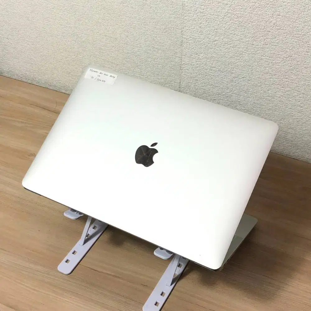 MACBOOK AIR A2179 (2020) Intel Core i7-1060NG7 RAM 16GB SSD 256GB