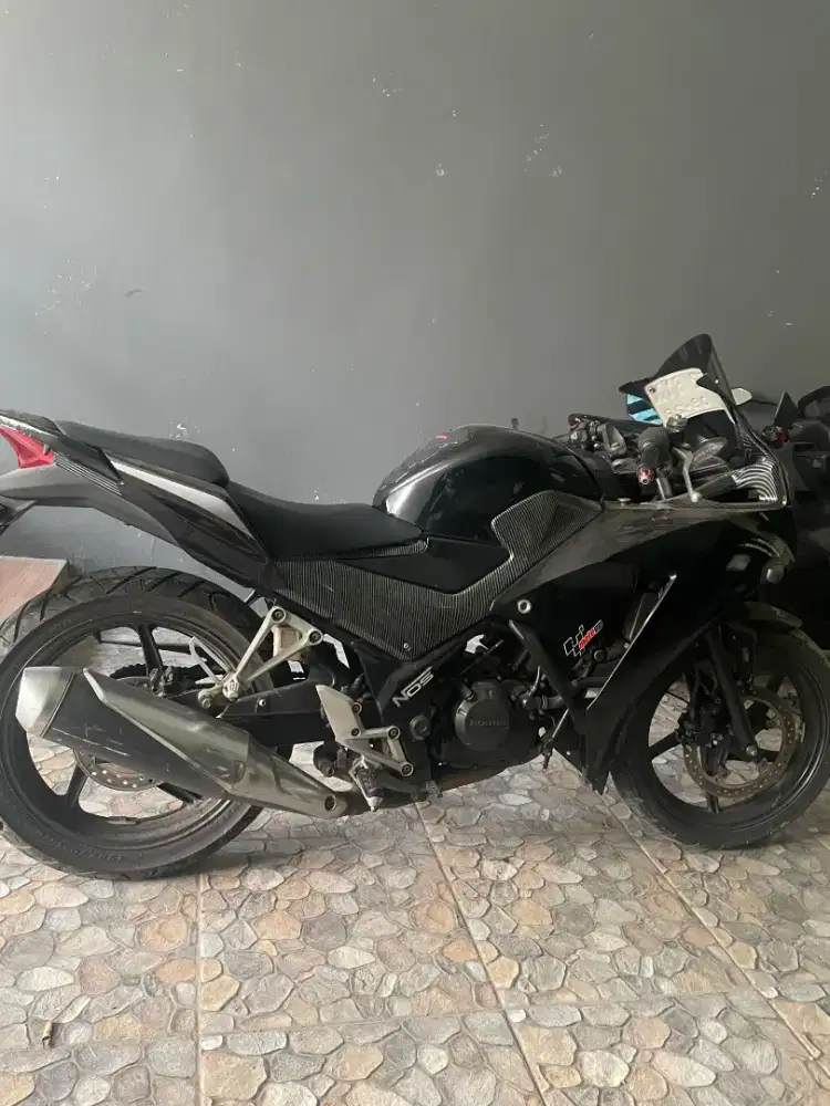 Honda CBR 2015 150CC