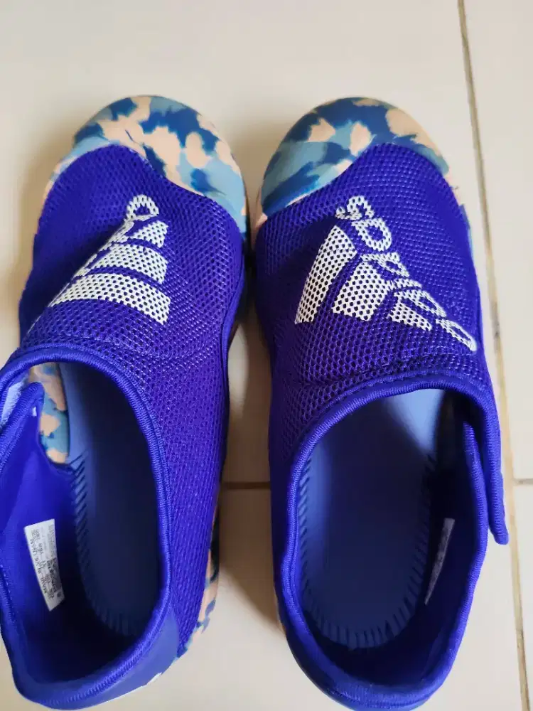 Sepatu Adidas Anak, Bekas