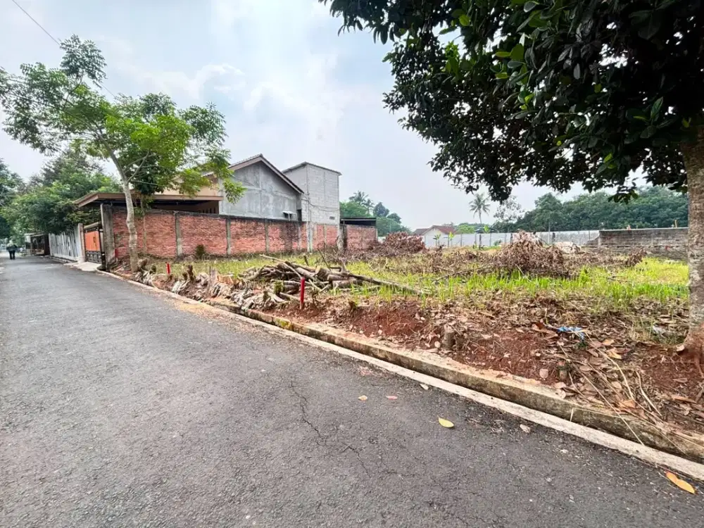 200 Meter Alun-Alun Legok, Tanah Kavling SHM 1 Jt-an Permeter