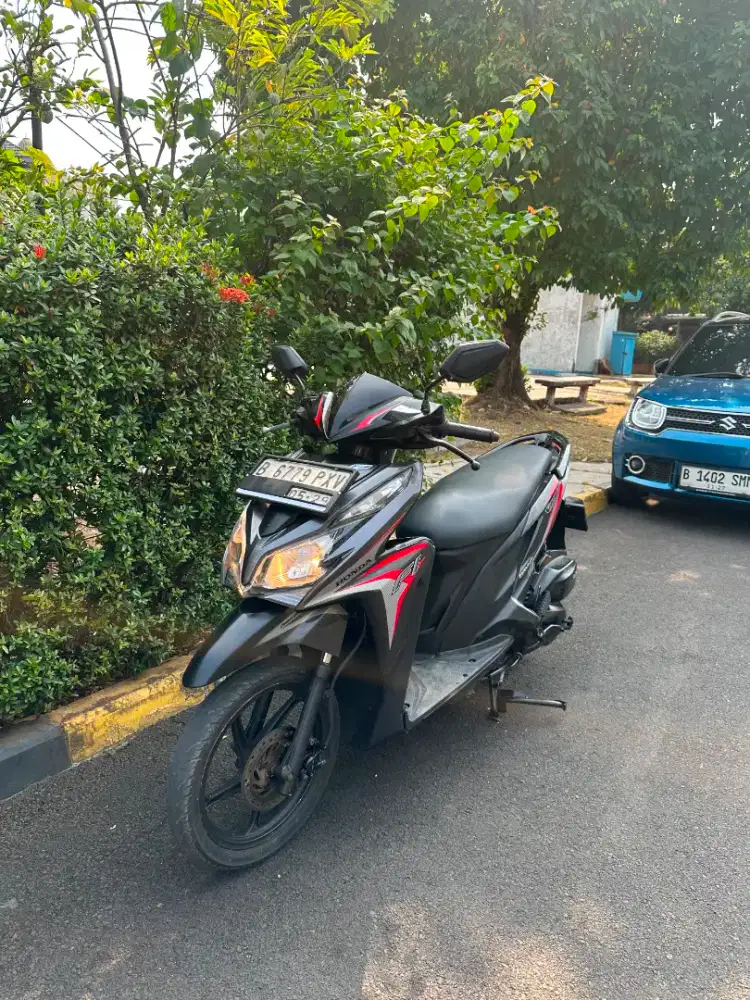 Jual Honda Vario KZR 125 Tahun 2014