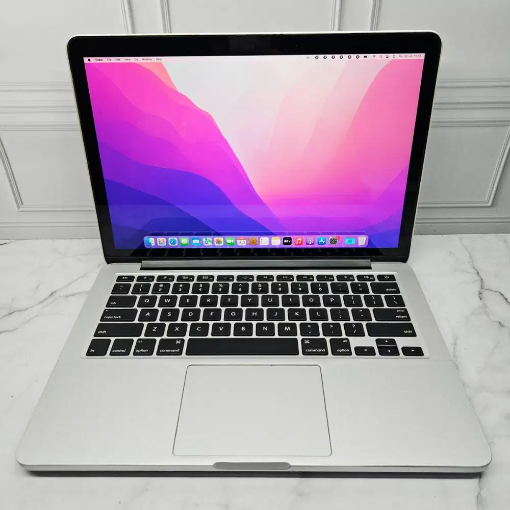 Macbook Pro 2015 Retina Intel Core i5 8/128GB CC 1000 Siap Pakai