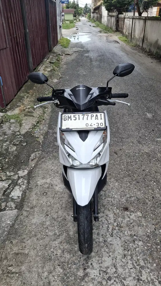 Dijual cepat Honda beat sporty tahun 2025