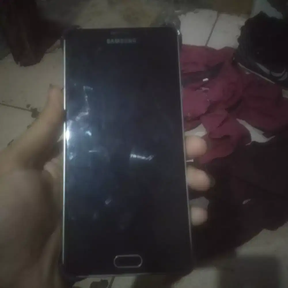SAMSUNG GALAXY A7
