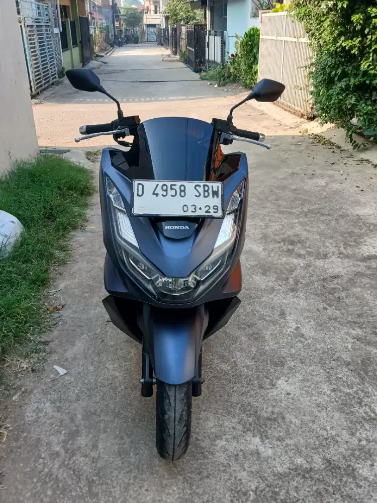 Honda pcx cbs tahun 2024