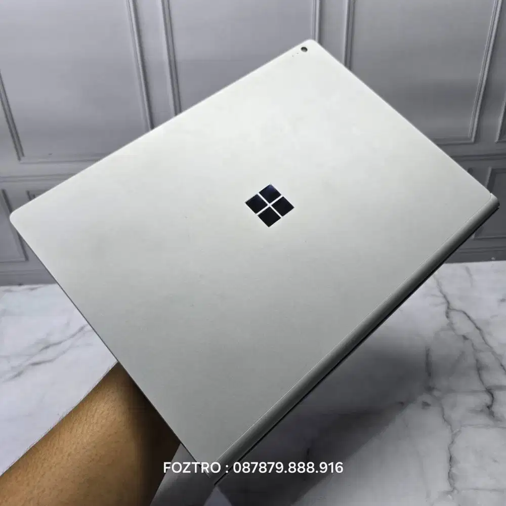 Laptop 2in1 Microsoft Surface Book 2 Core i5 RAM 8/256GB Siap Pakai