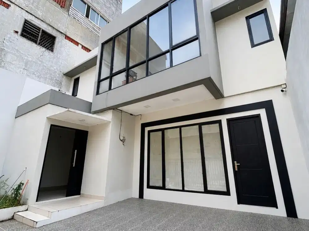 RUMAH DIJUAL MURAH DI TEBET JAKARTA SELATAN STRATEGIS SIAP HUNI