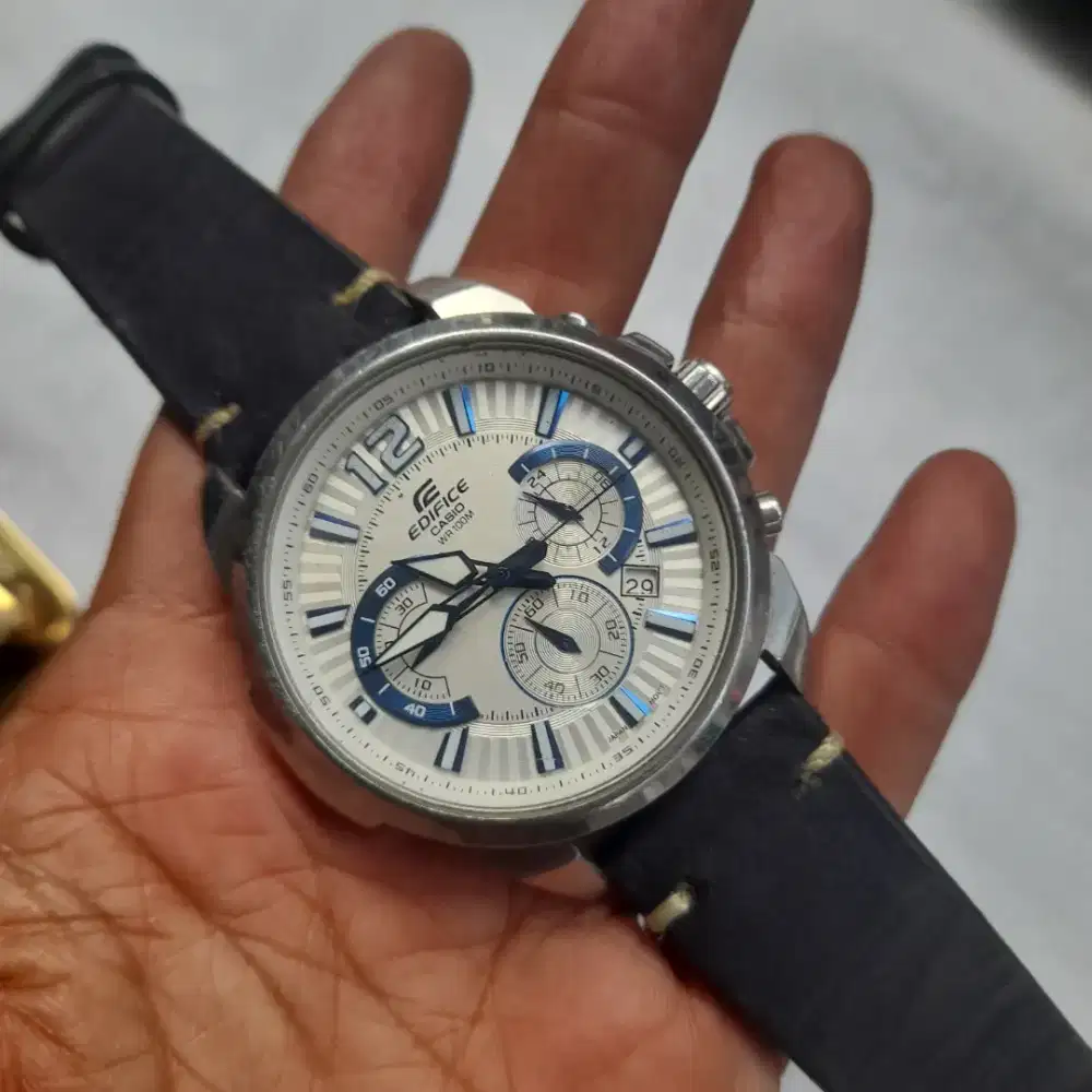 Jam casio edifice epr-535