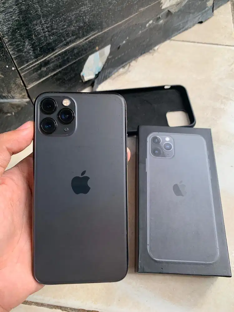 iphone 11 PRO 256Gb all operator fullset
