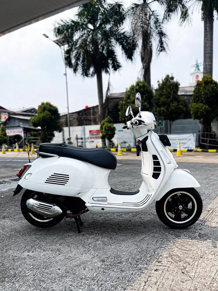 Vespa GTS 150 IGET ABS Facelift 2023