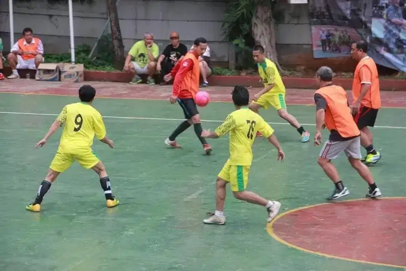 Cari pegawai untuk jaga tempat futsal