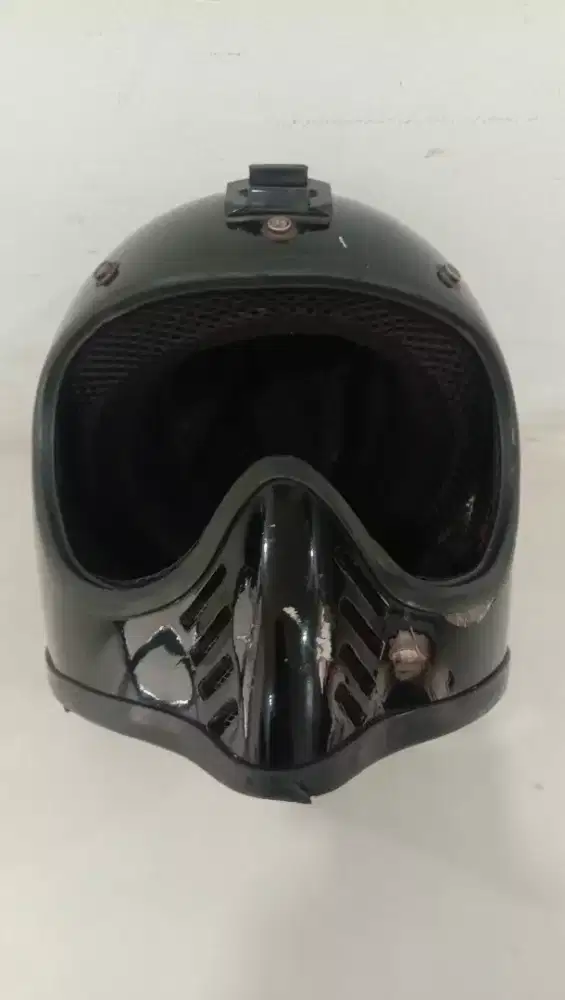 HELM CAKIL HITAM GLOSSY SIZE L