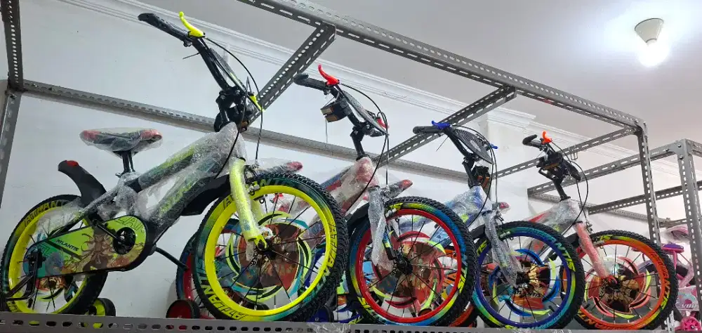 Sepeda Anak Sepeda BMX 16 Inch ATLANTIS ( JARI-JARI MOTOR )