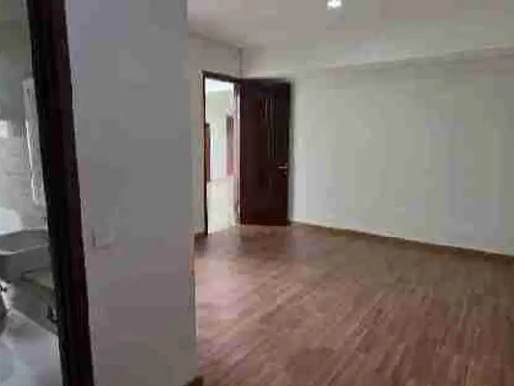Dijual Rumah di Eminent, BSD City