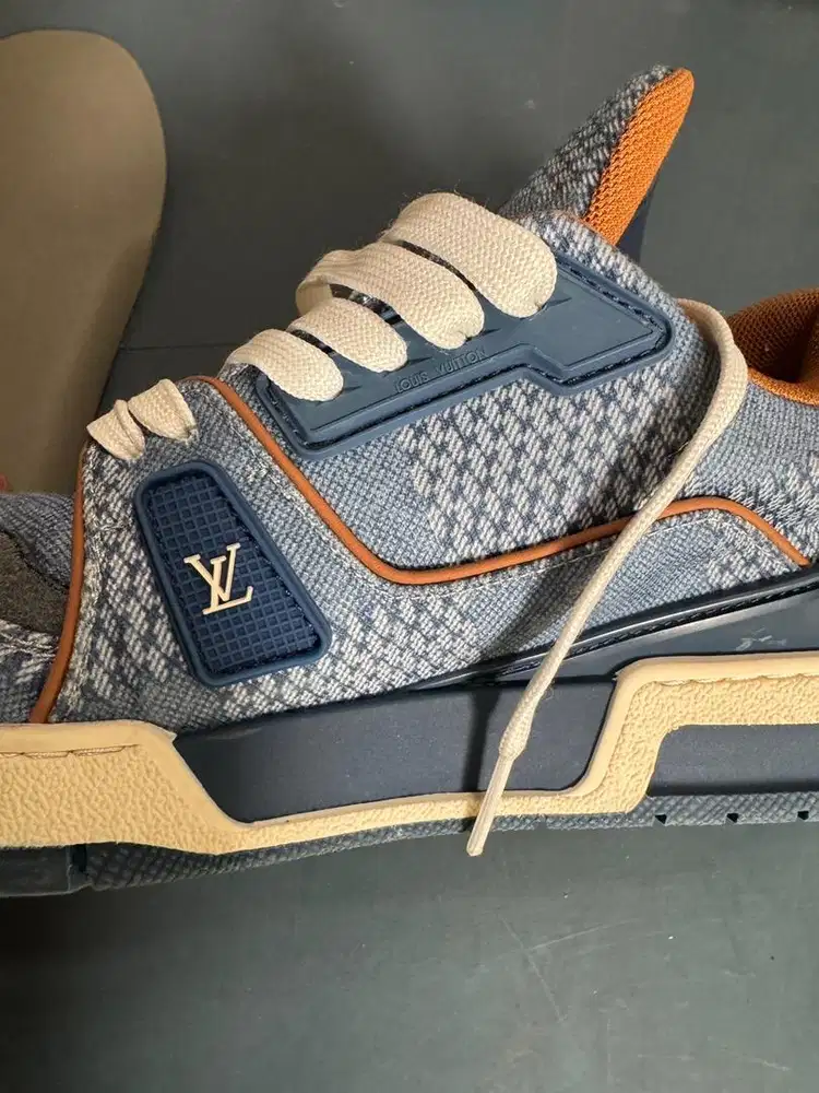 Sepatu Pria Louis Voitton orginal