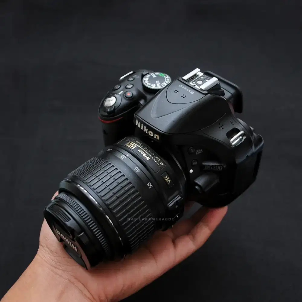 NIKON D5200 KIT AFS 18-55MM VR